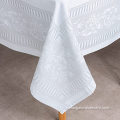 Nappe jacquard dans le restaurant